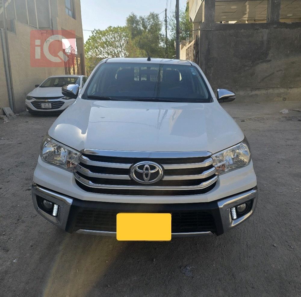 تويوتا هايلوكس